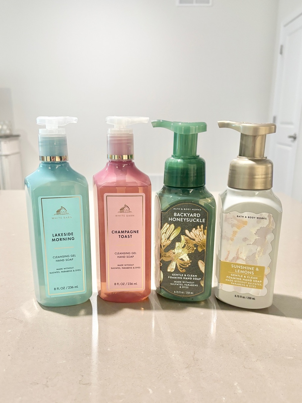 Bath & Body Works Hand Soap Bundle 4pc New Champagne Toast Lakeside
